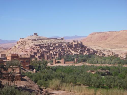 コロナ騒動ど真ん中モロッコ一人旅③　～砂漠の要塞・アイトベンハッドゥが見えるリヤドに宿泊～