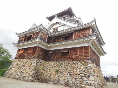 大阪の秘密基地から鳥取に帰省途中にぶらりと／明智光秀のお城のひとつ福知山城へ