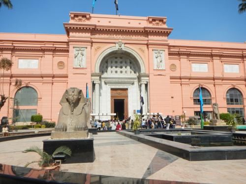いざエジプトへ・・最終日午前はエジプト考古学博物館♪