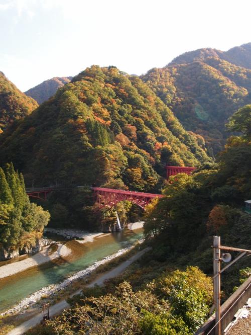 日本って凄い！「秋色と雪の立山黒部アルペンルート＆黒部峡谷」　【３日目】