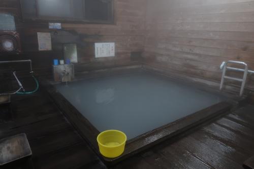 奥塩原温泉「湯荘白樺」に宿泊して白濁の硫黄泉を堪能してきました