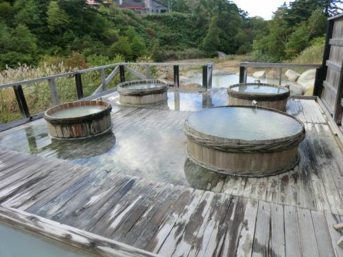 蒸ノ湯温泉から須川高原温泉・峩々温泉・会津芦ノ牧温泉