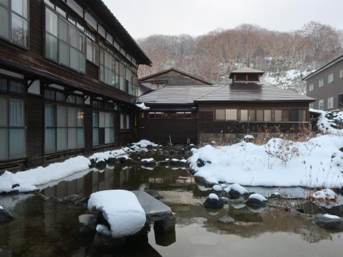 酸ヶ湯温泉&#x2668;ついでにデパート？