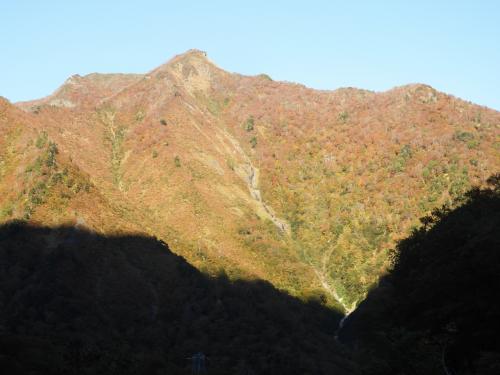 谷川岳の紅葉狩り（１）　一の倉沢トレッキング