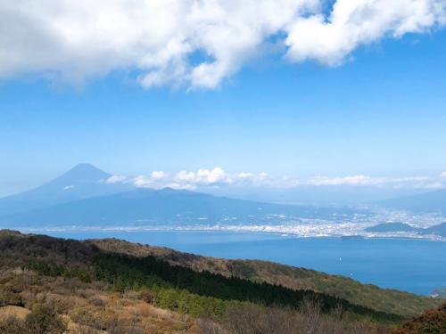 予定外のハイキングで駿河湾越しの富士山と夕日の定点観測【西伊豆】