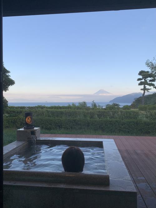 ２０２２年１１月　「富岳群青」に泊まりたくて静岡☆富士山を愛でた２日間♪温泉三昧なホテルステイ～「浮島海岸」でＳＵＰ～「三嶋大社」と鰻もネ☆
