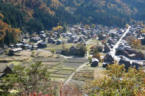 秋の北陸3県の旅 (1)  岐阜から富山へ その1