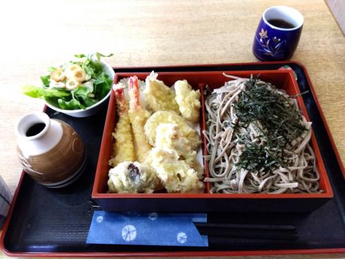 茨城県境町でそばを食べて道の駅境に寄る。