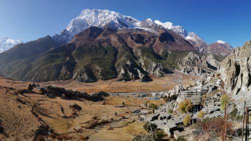【ネパール】アンナプルナサーキットトレック7日目　ブラカからIce Lakeへ日帰りハイキング
