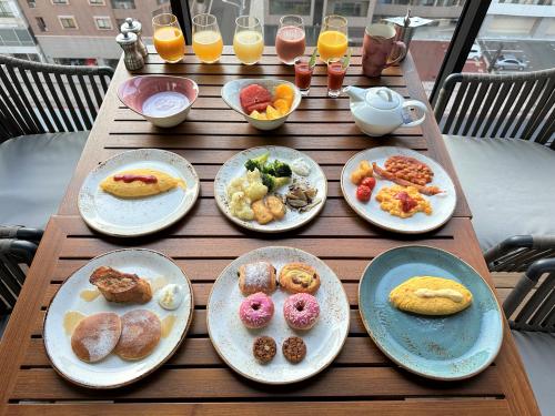 広島⑦『ヒルトン広島』宿泊記（５）オールデイダイニング【モザイク】のテラス席で和洋中の朝食ビュッフェをいただきます♪ヒルトン・オナーズ特典