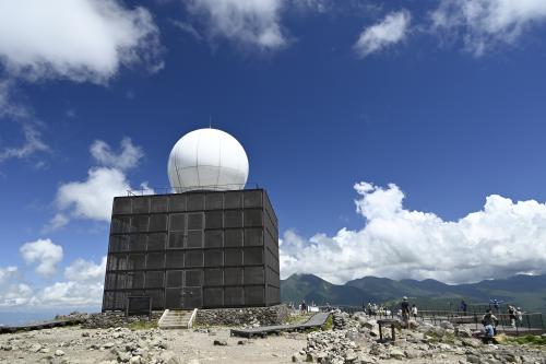 青空のもと車山高原と八島湿原を堪能