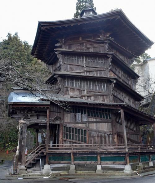 もう雪なのね。 初冬の会津地方2日目 さざえ堂と10年ぶりの会津若松歩き