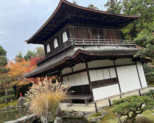 ④マダムの　絶景の京都　ライトアップと15社寺めぐり３日間　１日目の４　～銀閣寺～
