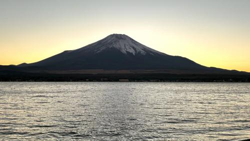 晩秋の富士山を見に行く