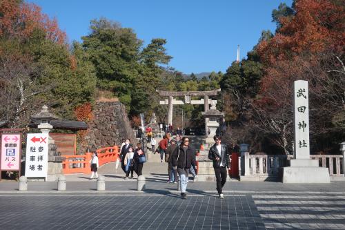 続日本100名城No.128 要害山城 から 武田神社 ほうとうもいただきました