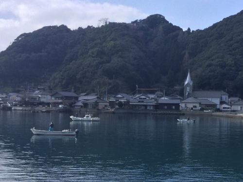 日本の宝島天草下島沿岸をドライブします