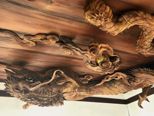 ワインな中華で新年会＠Okibi china ＆ 瀧尾神社で龍の天井彫刻を拝観