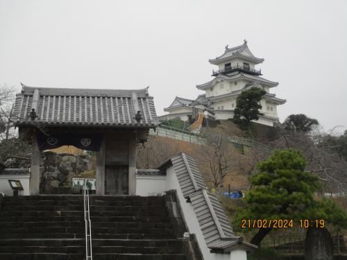 静岡の春を訪ねて 掛川城