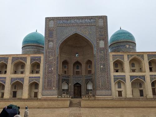 3つの世界遺産を巡るウズベキスタンの旅　１