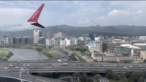 【1日目】台北3泊4日韓国金浦から松山空港までLCCで行く食べる中心旅！楽天トラベルの消費金も使用