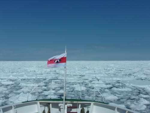 オホーツクの流氷と地元グルメを味わう道東の旅　後編　サービス満点の流氷見物！層雲峡観光ホテルでおくつろぎ！モルメン？食べて帰路へ　