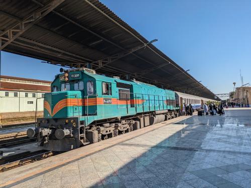 イラン鉄道の旅、その1（世界遺産登録イラン縦貫鉄道、テヘランからペルシャ湾へ）