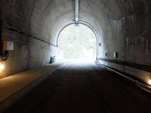 清津川のトンネルを楽しむ越後湯沢1泊2日旅～Dam &amp; Art～