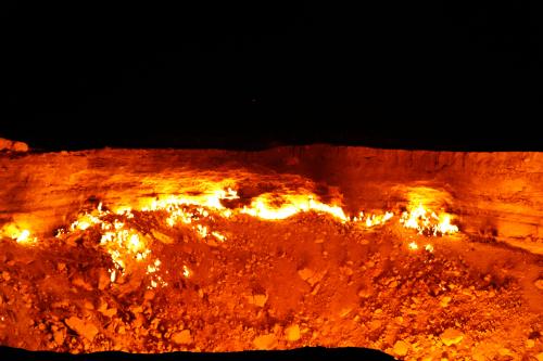 トルクメニスタン・クフナウルゲンチと地獄の門　③/15