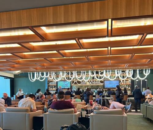 サンフランシスコ空港ラウンジ：ゴールデンゲート、ザ クラブSFO