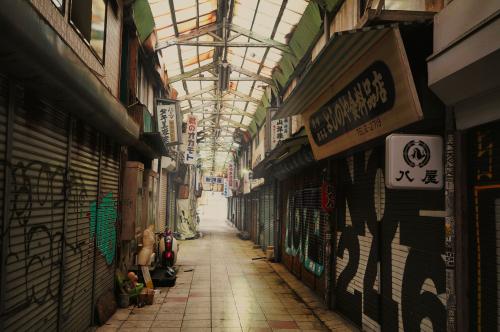 福岡県　炭鉱の町 大牟田に取り残されたエアポケット「新銀座商店街」をぷらっとモリ散歩　オッサンネコの一人旅
