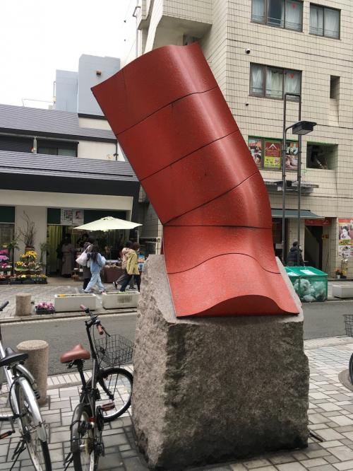 【パブリックアートを探す旅】(13) 関内