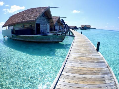 ハウスリーフが抜群のComo Cocoa Island ②Dhoni Loft Water Villa