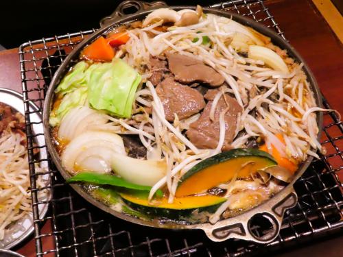旭山動物園に特化して３回目のレッサーパンダ遠征（３）グルメみやげ編：夕食はホテル１階の炭火焼きの店と松尾ジンギスカンと二幸本店の北海道コース