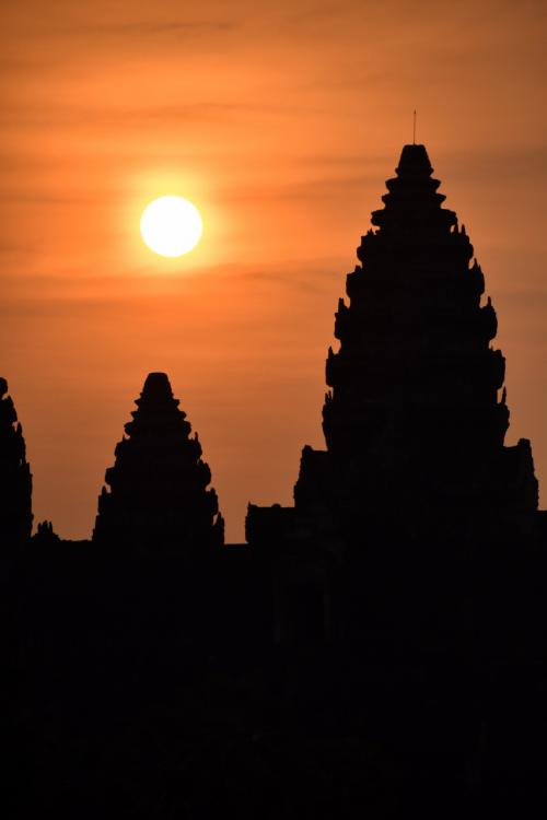 2025年ゴールデンウィーク　アンコールワットの旅　その１　＃始まりは、アンコールワットで朝日から。