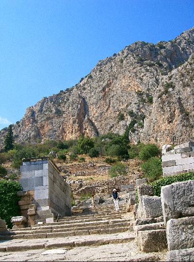 ギリシャ旅行（ギリシャ　デルフィ）