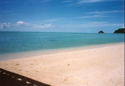 沖縄?＜オクマ~名護~万座毛~恩納村~真栄田岬~伊計島~津堅島~沖縄ﾜｰﾙﾄﾞ＞