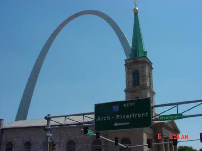 西部への入り口　セントルイス