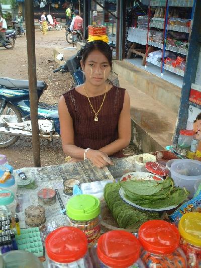 ミャンマー滞在２時間弱ほんとはゆっくりしたかった…「パヤートンズー」の巻