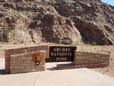 アーチーズ国立公園