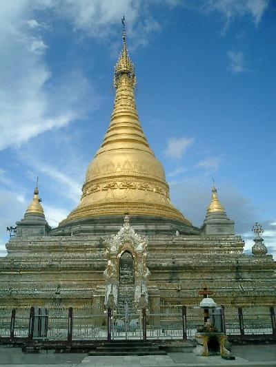 ミャンマー訪問記 「緬甸最後の王都」マンダレー