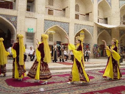 ウズベク旅行記【後半】（民族舞踏ショー～サマルカンド）