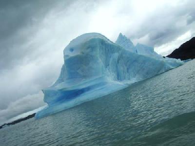 リアルタイム旅行記　南米放浪２人旅▼～第36便 湖に浮かぶ流氷、ウプサラ氷河