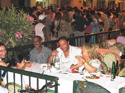 夏のチュニス近郊：ラ・グレット