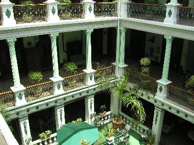 メリダで一番古いホテル