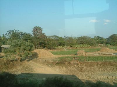 ミャンマー旅行 9日目　～長距離バスでインレー湖へ～