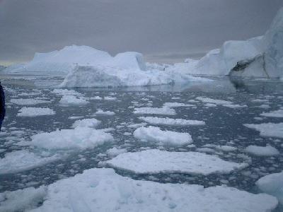 ≪グリーンランド≫イルリサット すぐそこに氷河のある町