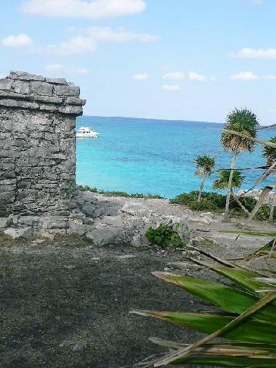 メキシコの旅【１３】　カリブ海を臨む最後のマヤ遺跡　トゥルム