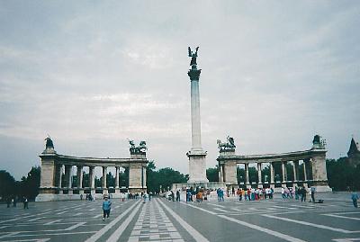 ドナウの真珠　ブダ＆ペスト