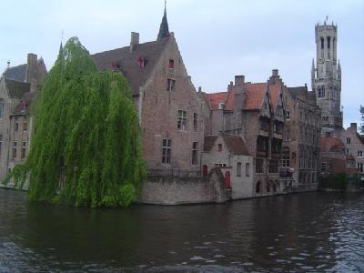 運河のある中世の町　ブルージュ