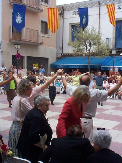 サルダナ踊り：Sardana !　カタルーニャ文化